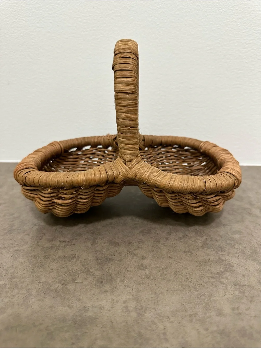Vintage Woven Grape Egg Gathering Double-Compartment Basket Handle Natural Brown
